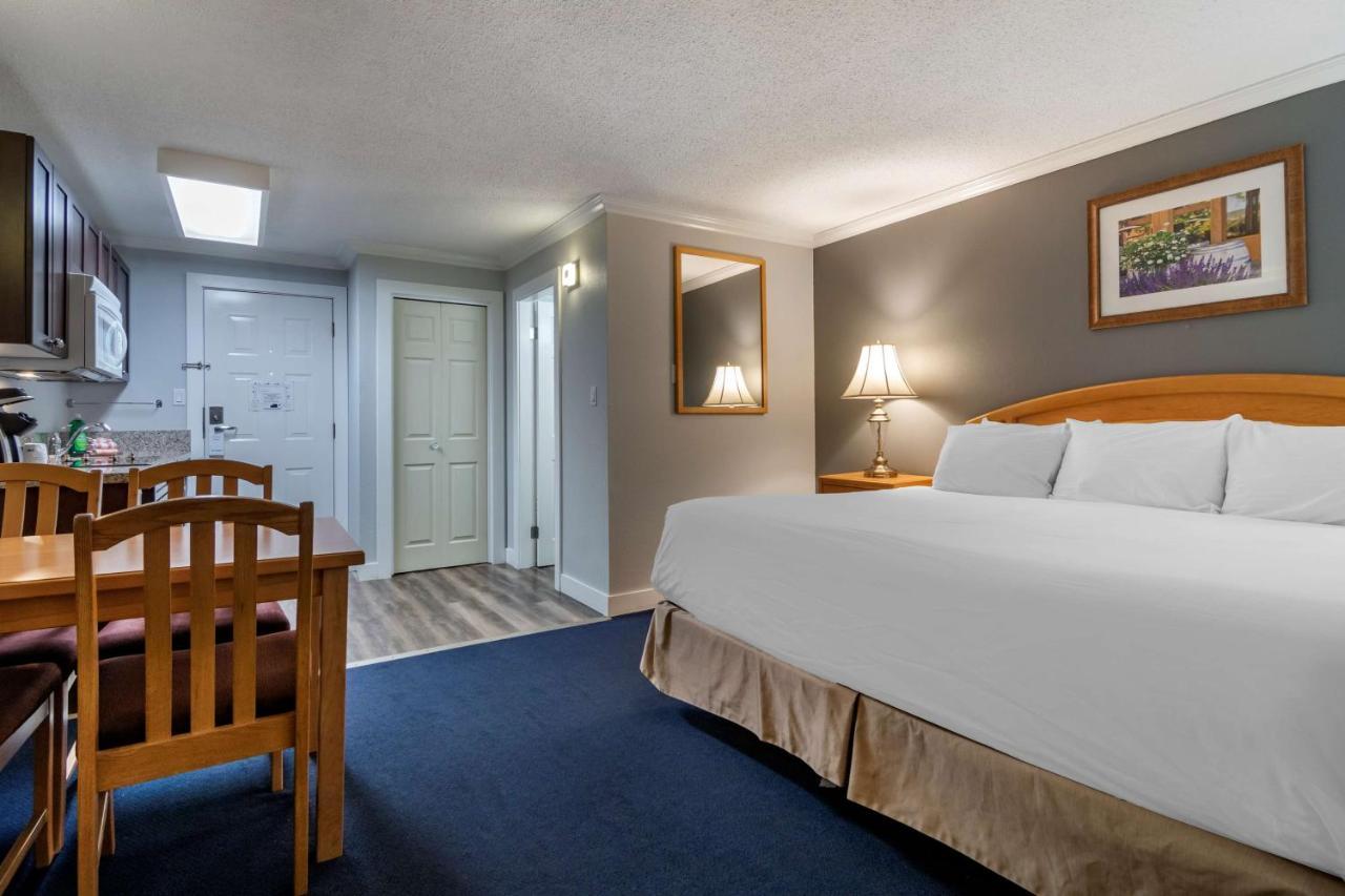 Western At 2* Penticton